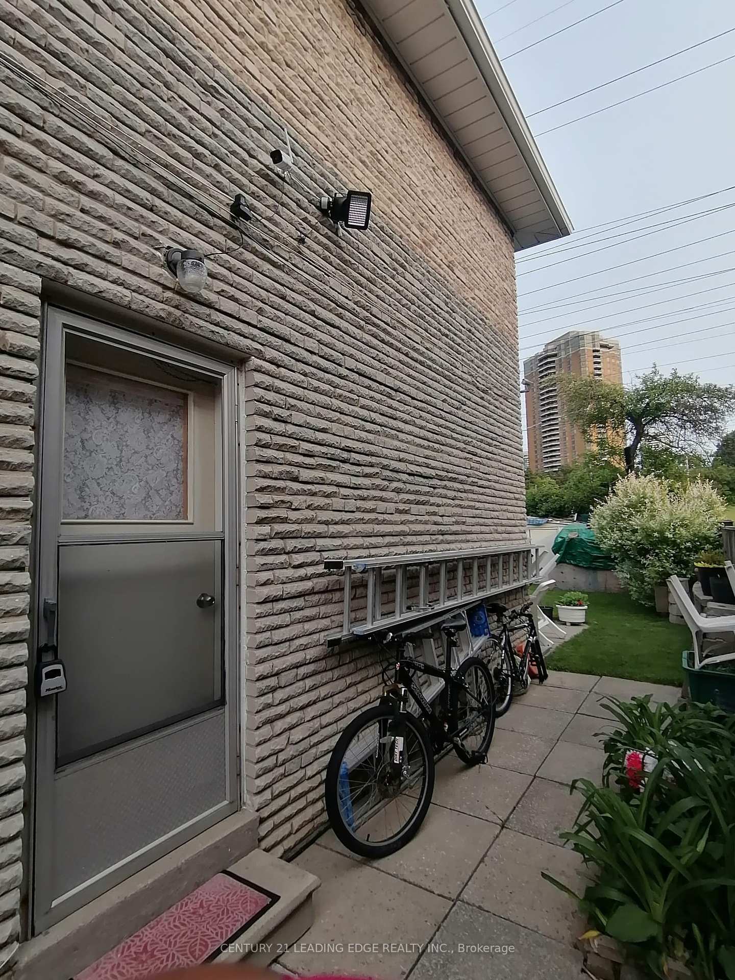 Property Photo:  58 Bedle Avenue 2  ON M2H 1K8 