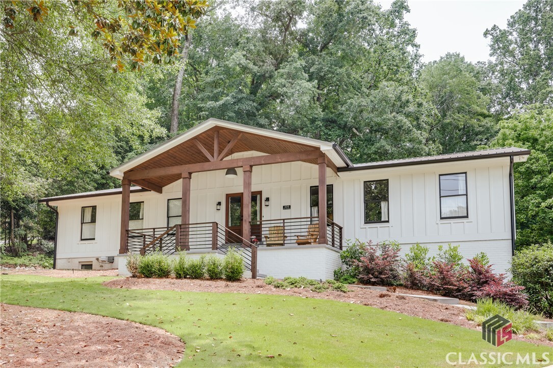 Property Photo: 499 West Lake Drive GA 30606