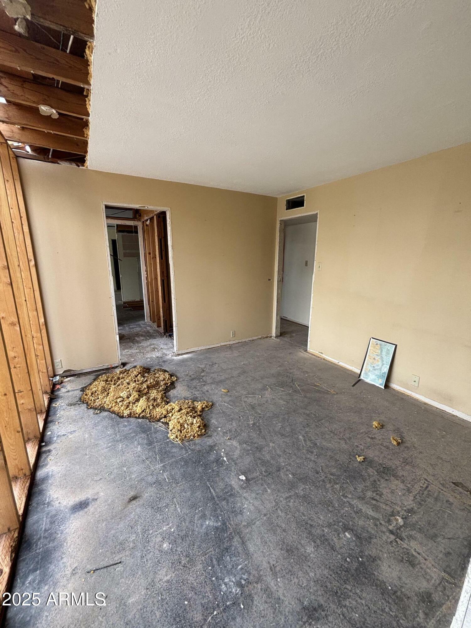 Property Photo: 3125 N 82nd Place AZ 85251