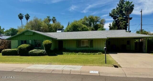Property Photo: 333 W Seldon Lane AZ 85021