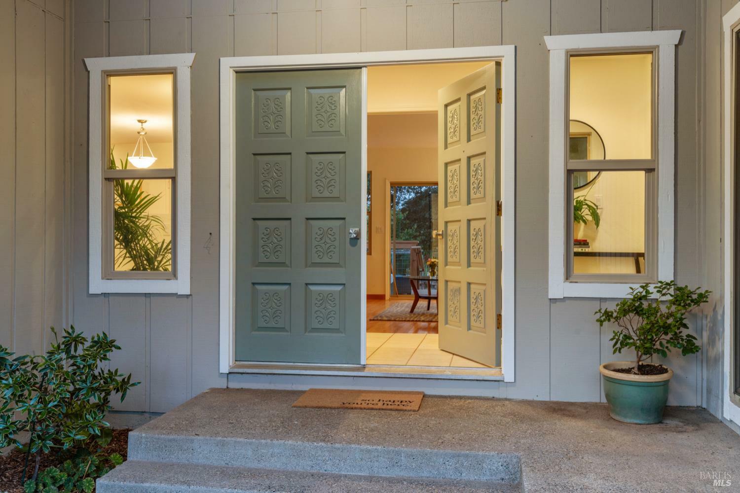 Property Photo:  124 Pine Breeze Lane  CA 95472 