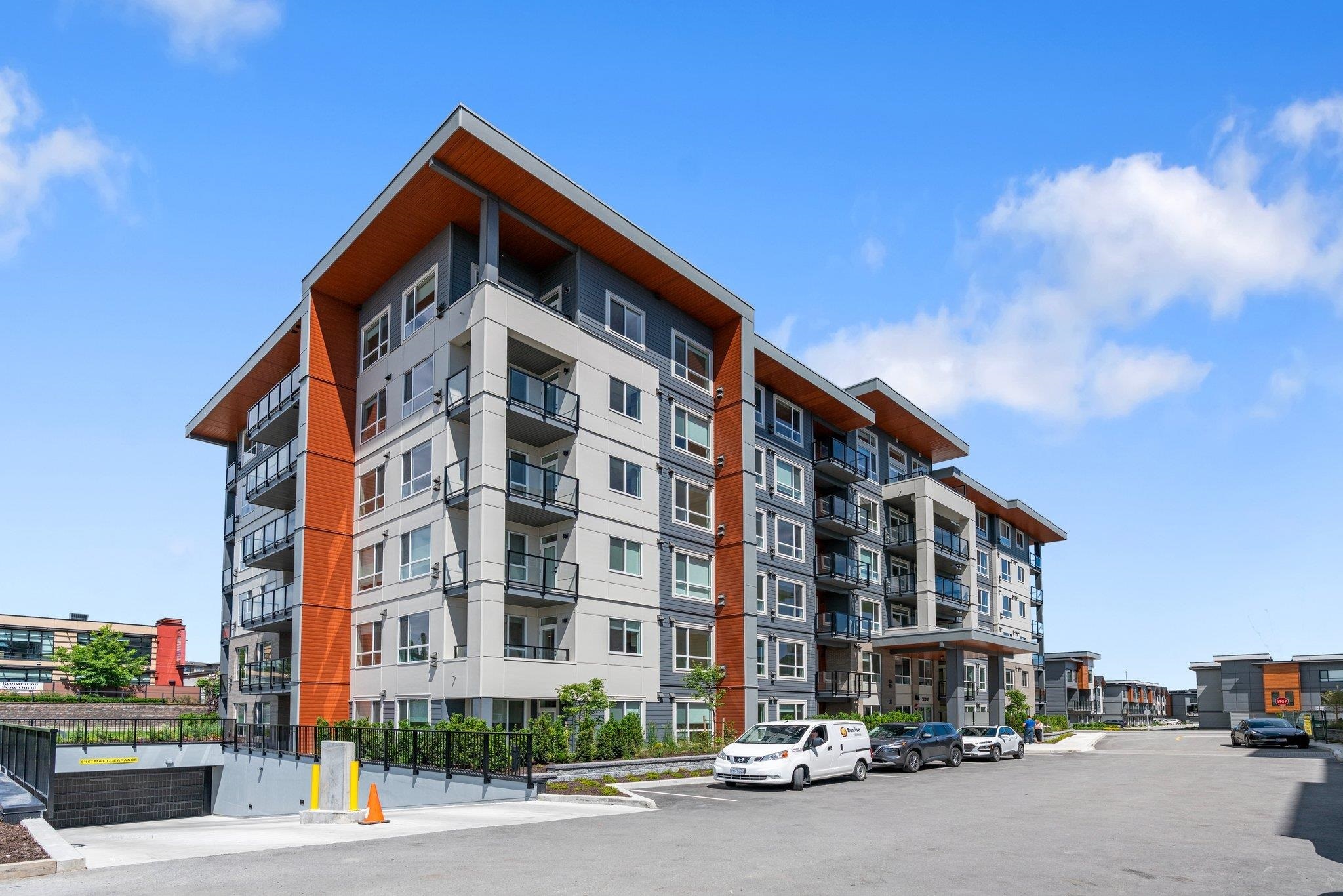 Property Photo: 30490 Cardinal Avenue 411 BC V2T 0C5