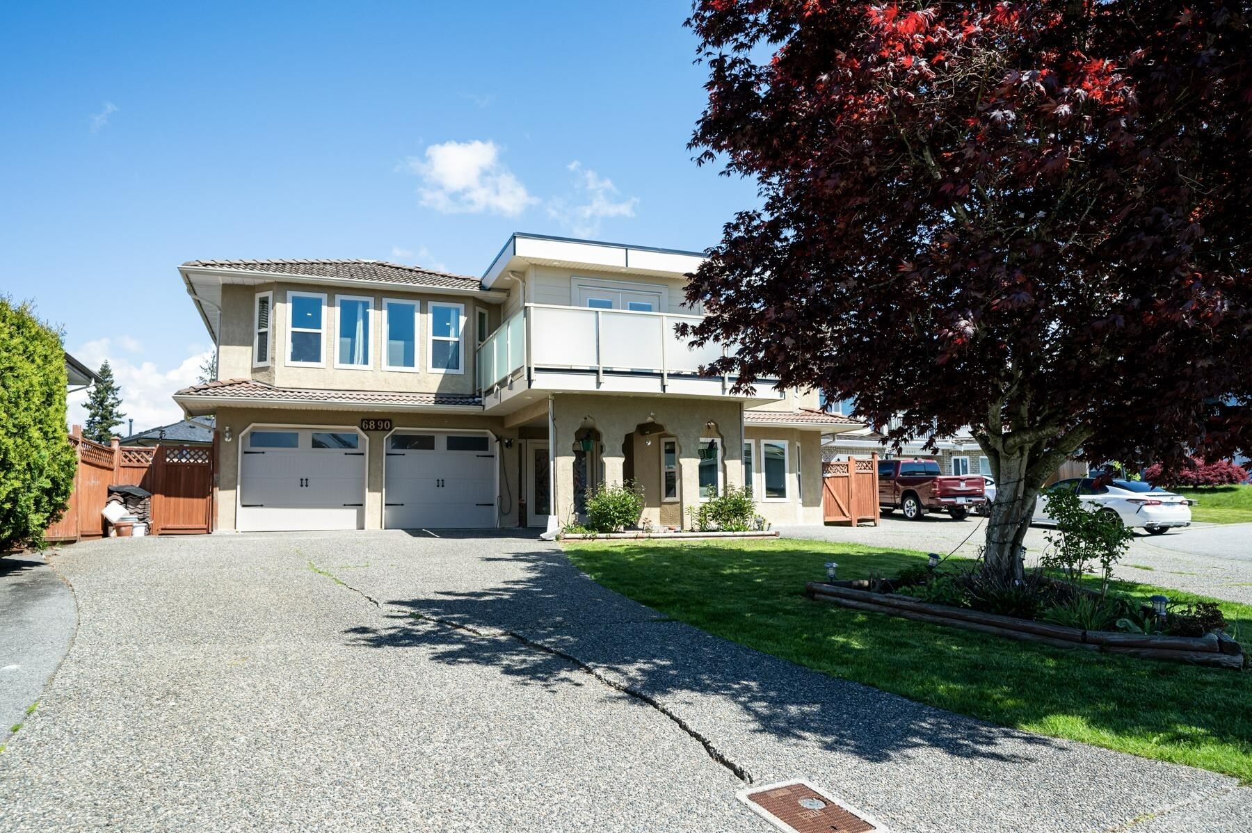 Property Photo: 6890 123A Street BC V3W 0X4