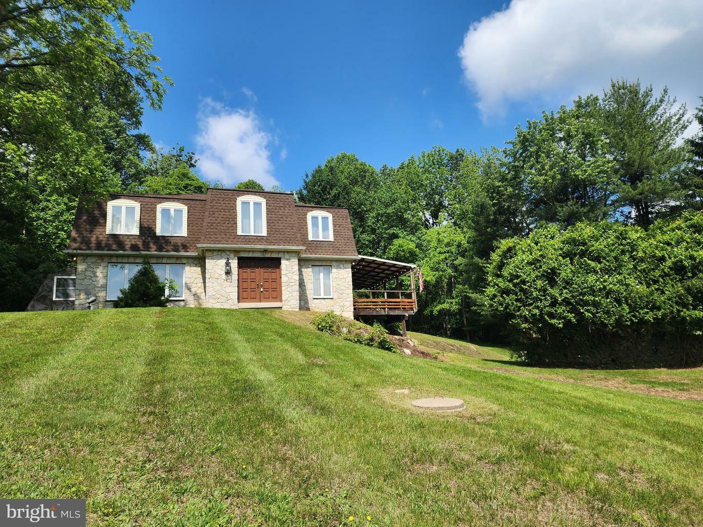 980 Creek Road  Downingtown PA 19335 photo