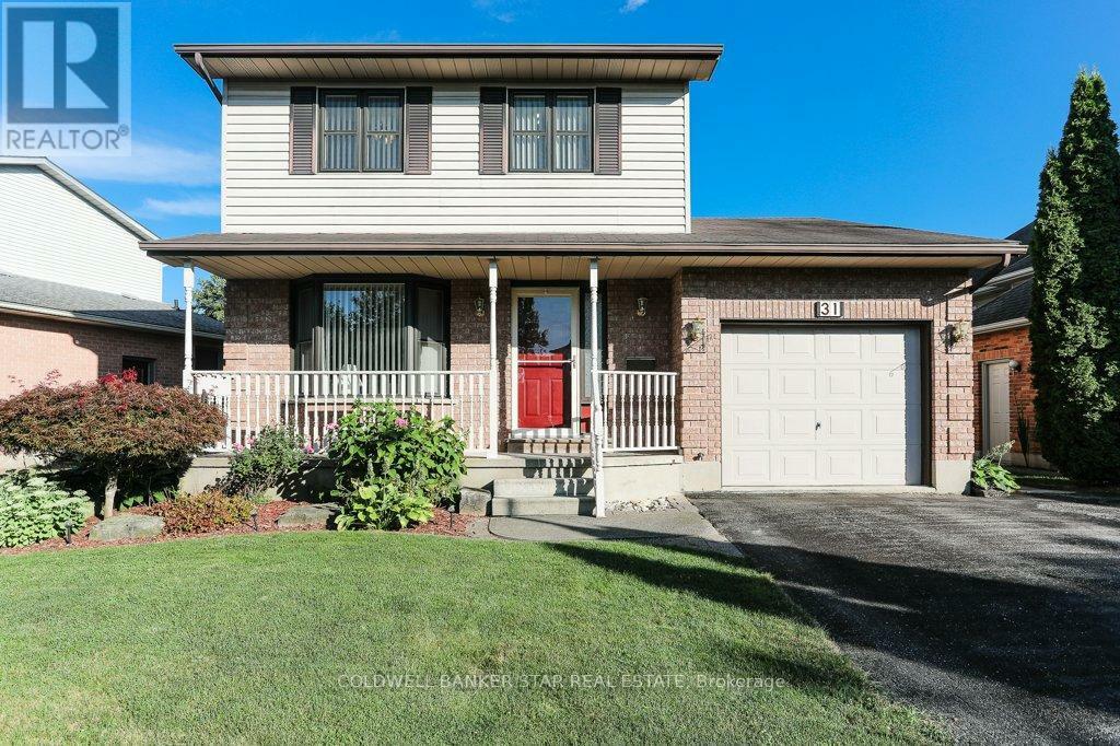 Property Photo: 31 Sinclair Crescent ON N5H 3B7