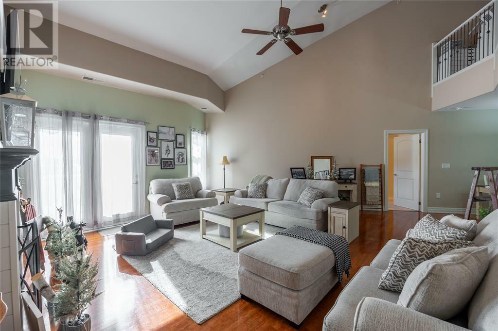 Photo de la propriété: 1550 Venetian Boulevard 310 ON N7T 0A4