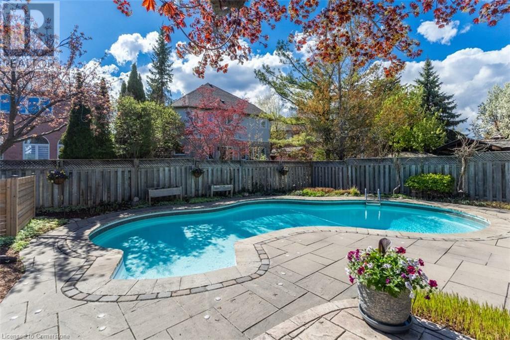 Property Photo:  4245 Millcroft Park Drive  ON L7M 3V7 
