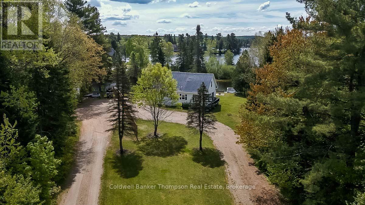 Photo de la propriété: 1743 518 Highway East A ON P0A 1M0