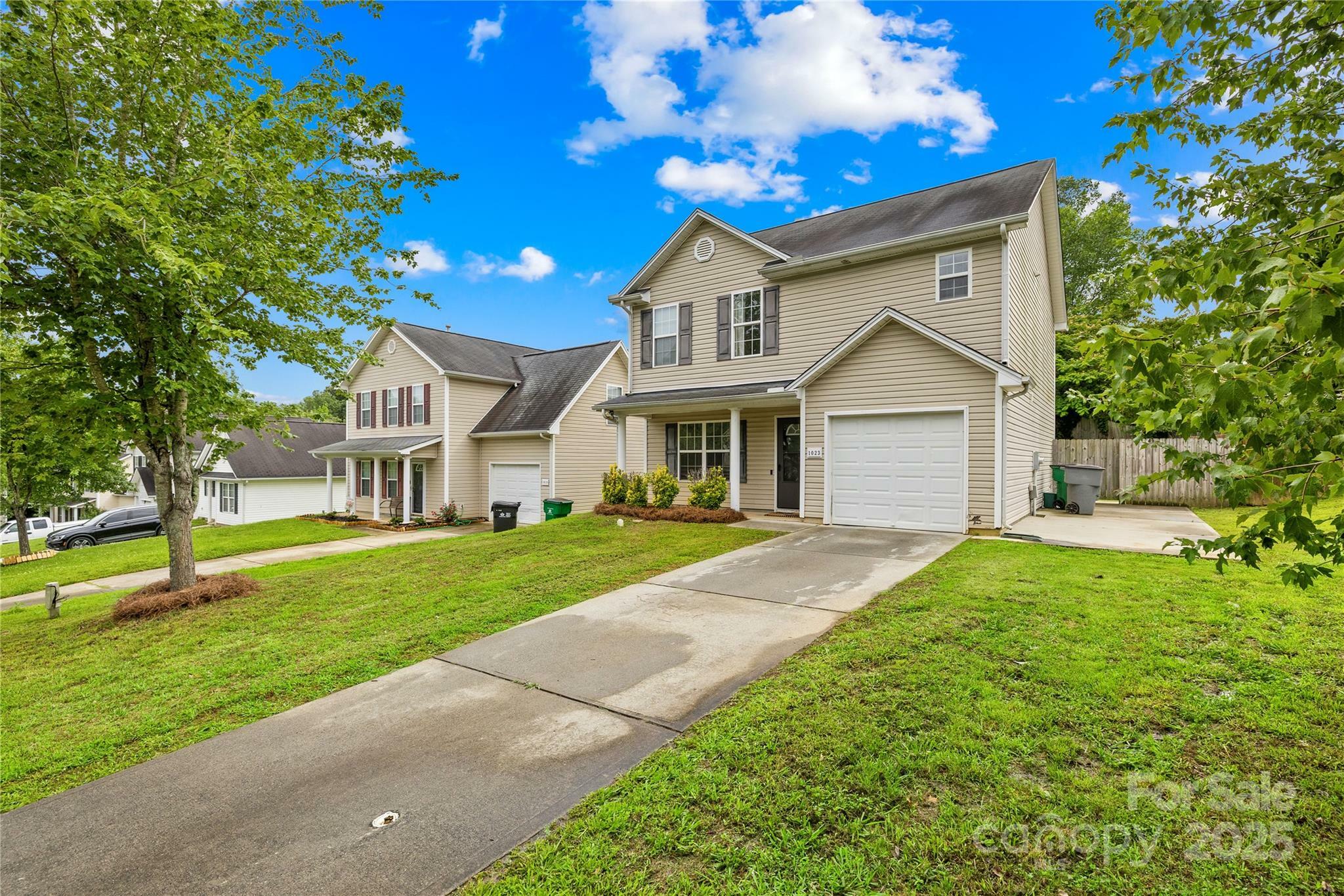 Property Photo:  1023 Valley Ridge Road  NC 28214 