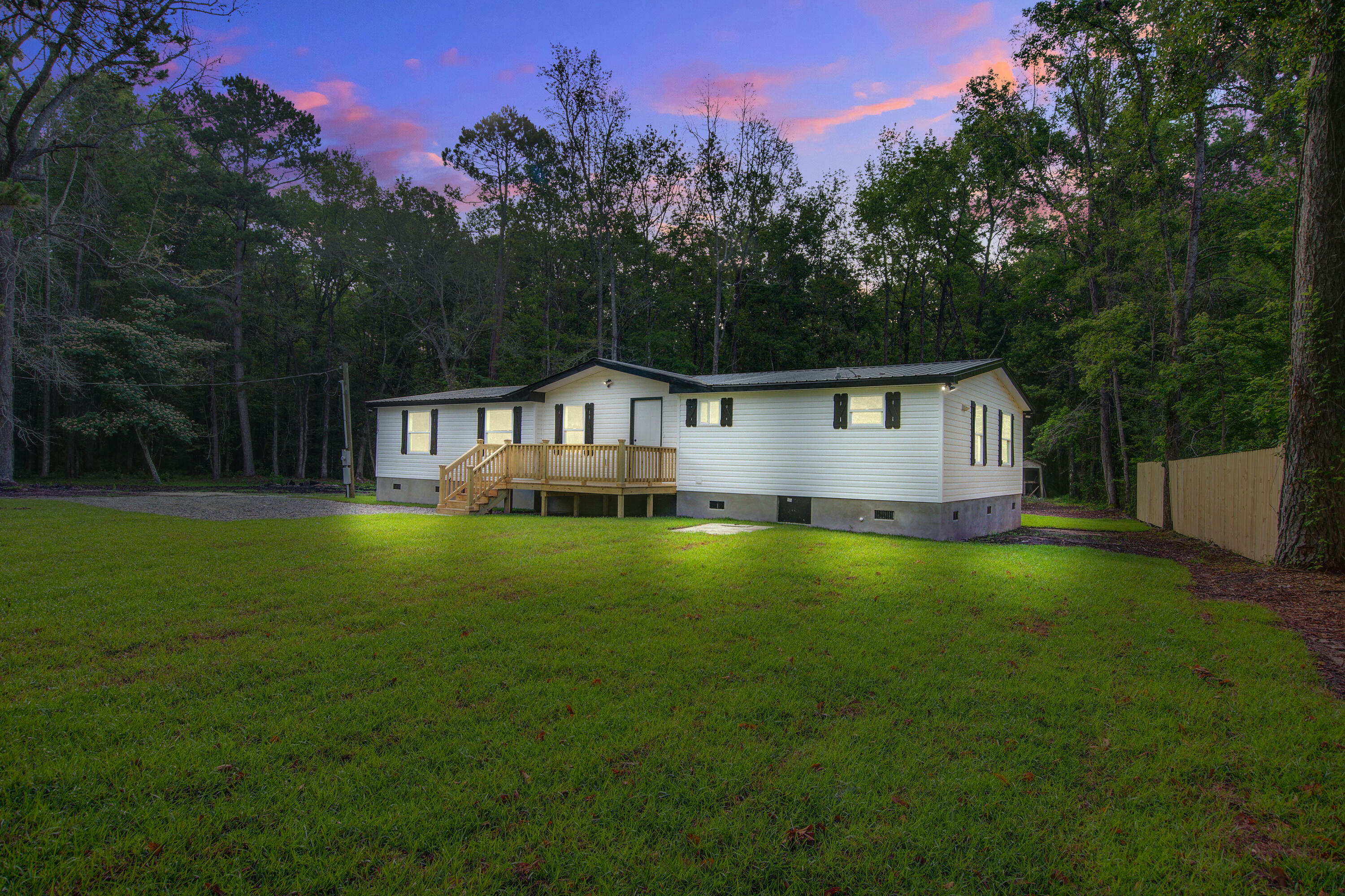 Property Photo: 117 Dairy Lane SC 29435