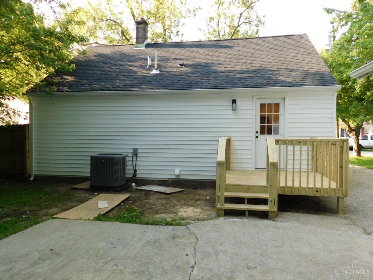 Property Photo: 523 Grand Avenue OH 45169