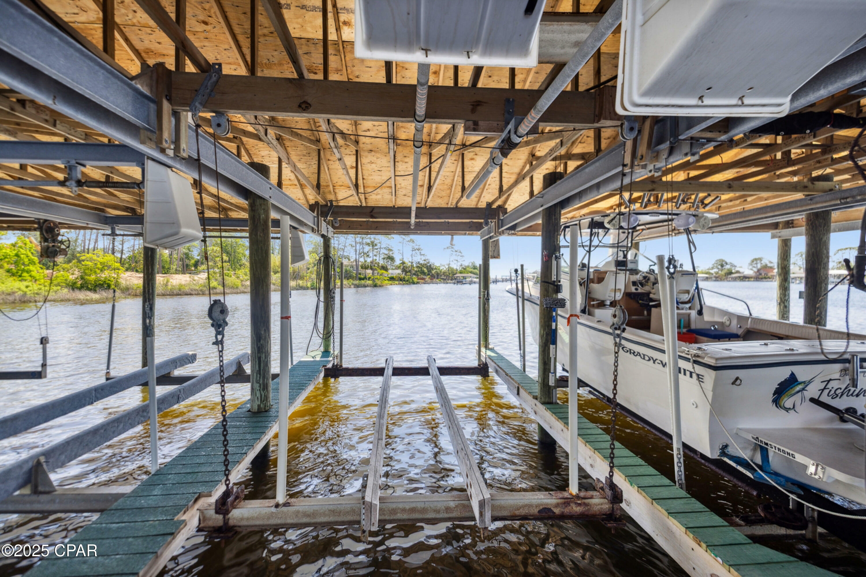 Property Photo: 7813 N Lagoon Drive 8C FL 32408