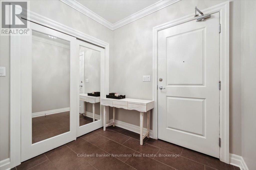 Photo de la propriété:  160 Macdonell Street 1607  ON N1H 0A9 