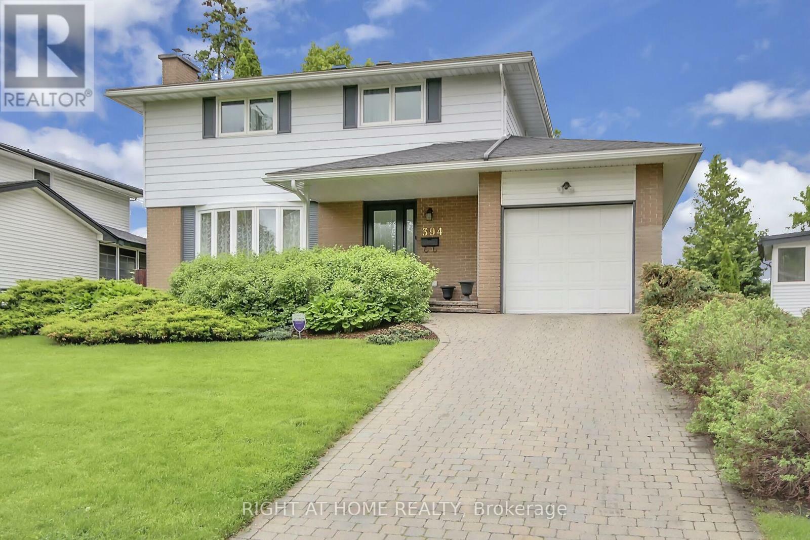 Property Photo: 394 Halldon Place North ON K2B 7B8