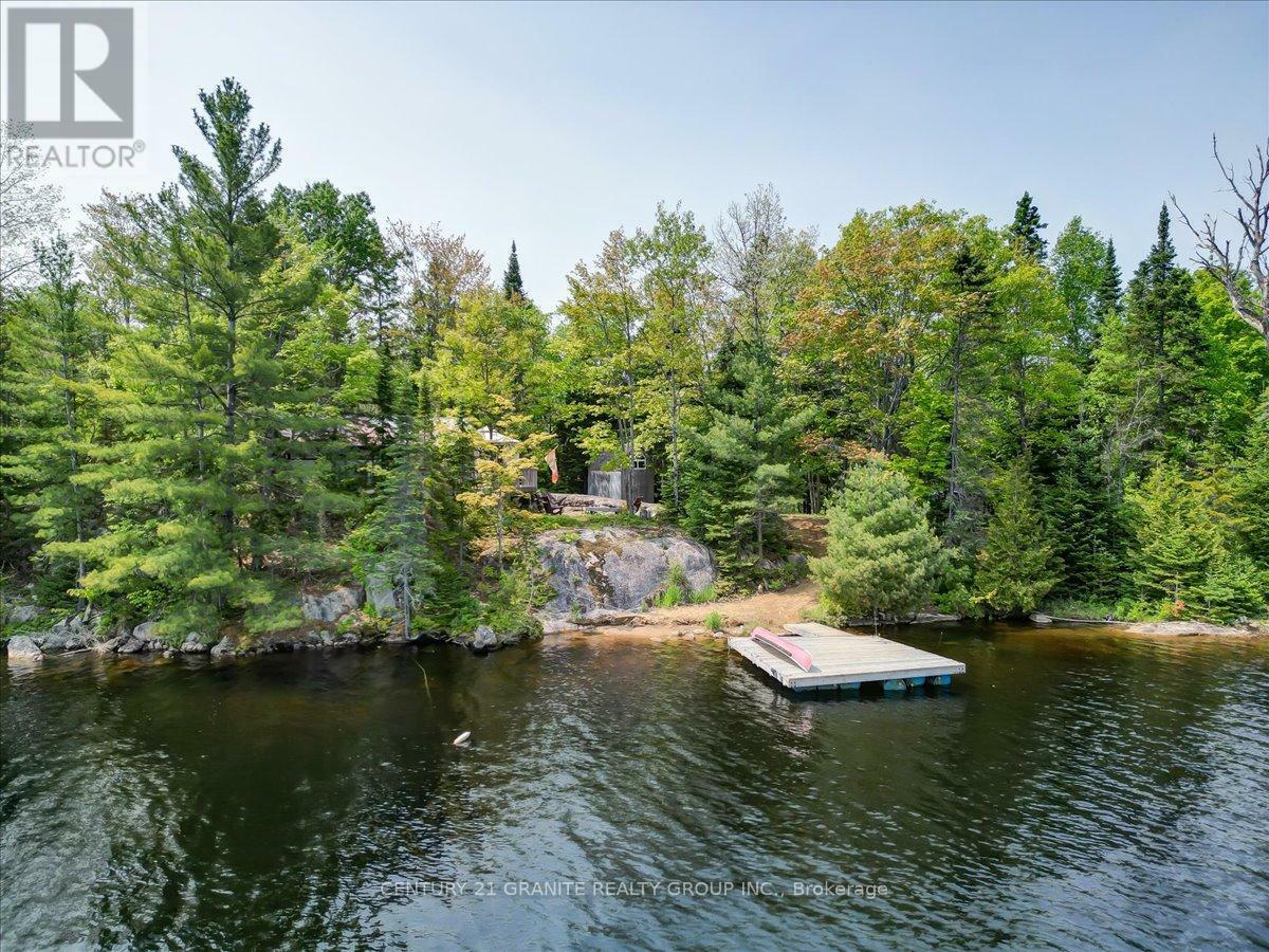 Property Photo: 1009 Gossamer Lane ON K0L 1C0