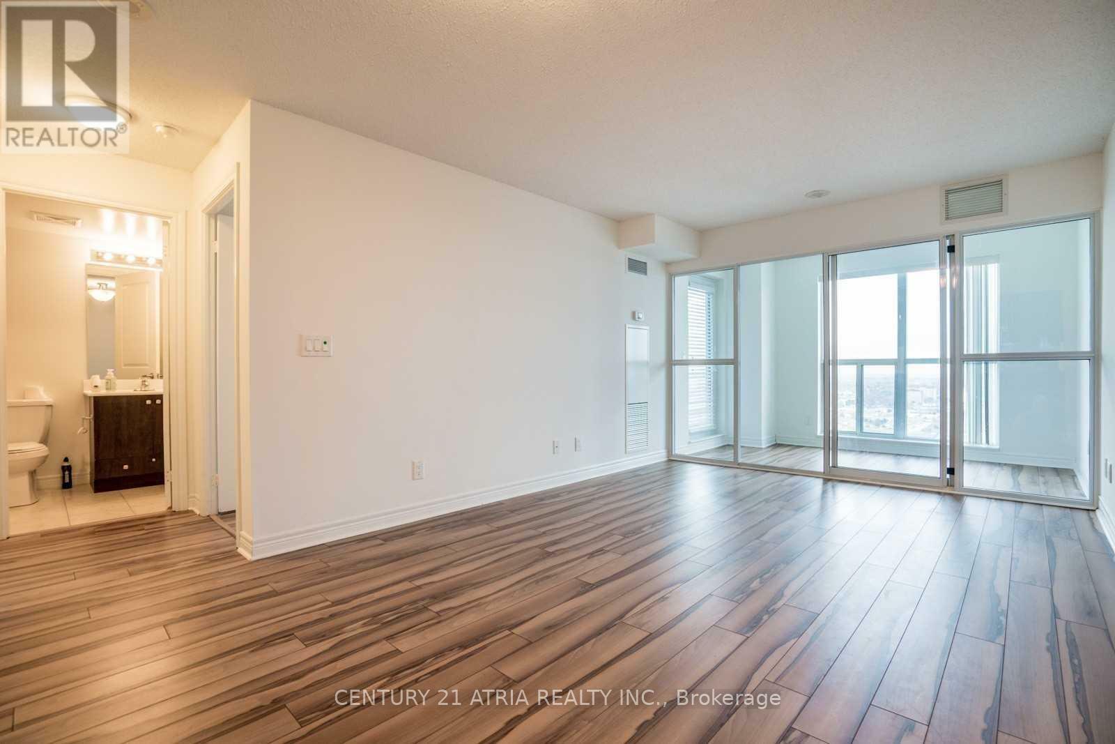 Property Photo:  50 Town Centre Court 3809  ON M1P 0A9 