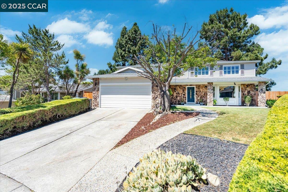 Property Photo: 739 Devils Drop Ct CA 94803
