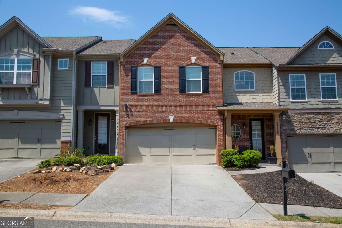 Property Photo: 3325 Castleberry Village Circle GA 30040