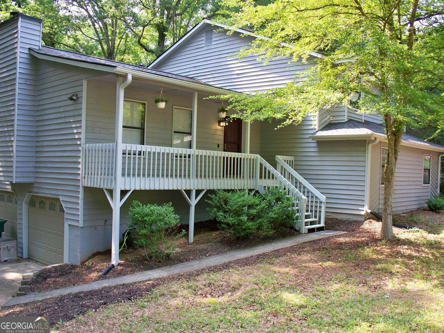 Property Photo: 219 Park Avenue GA 30188