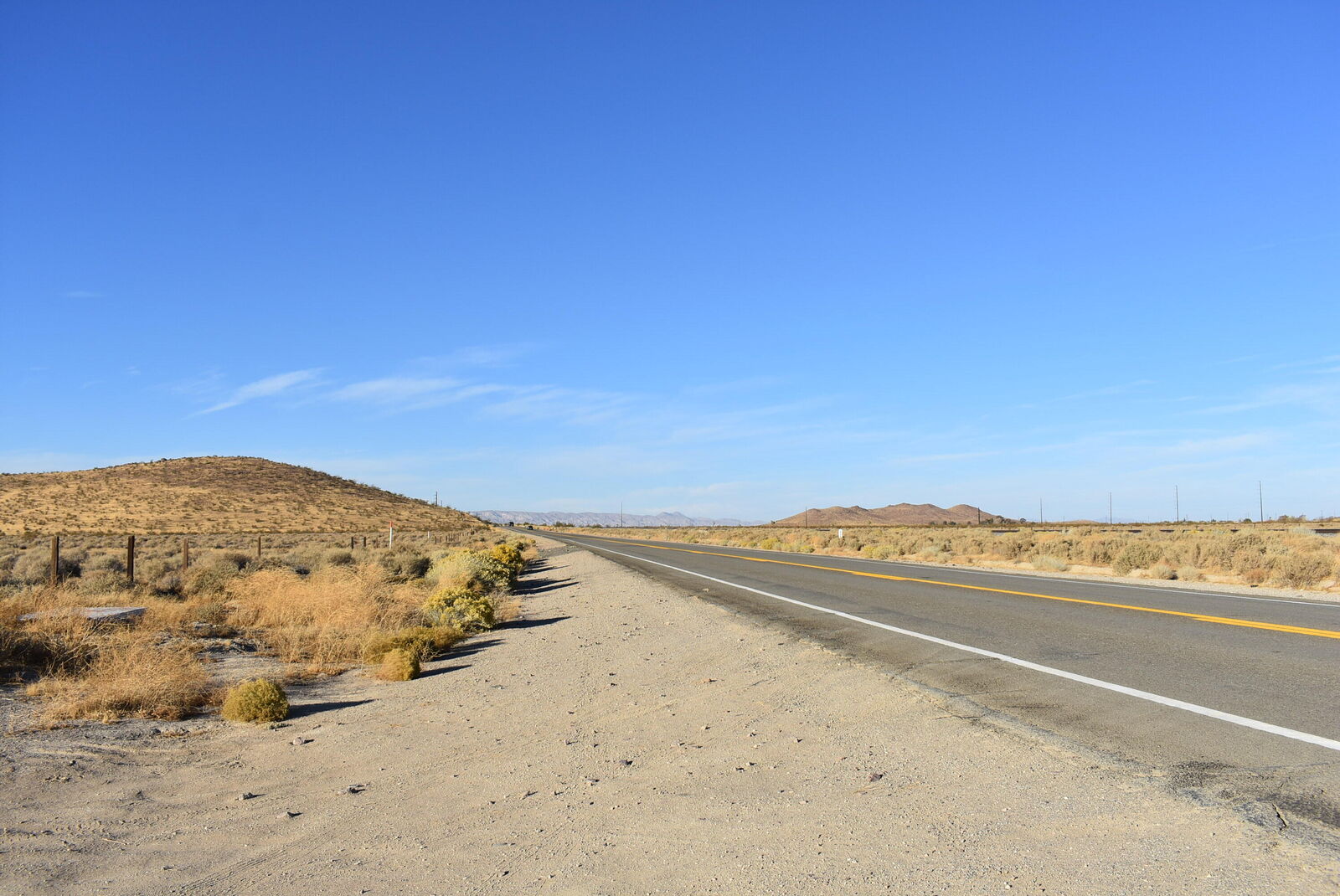Property Photo: 9867 Sierra Highway CA 93501
