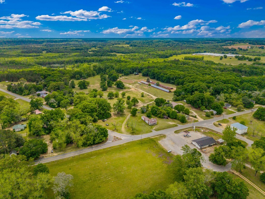 Property Photo: 3734 Dr Deryl Hart Road GA 31803