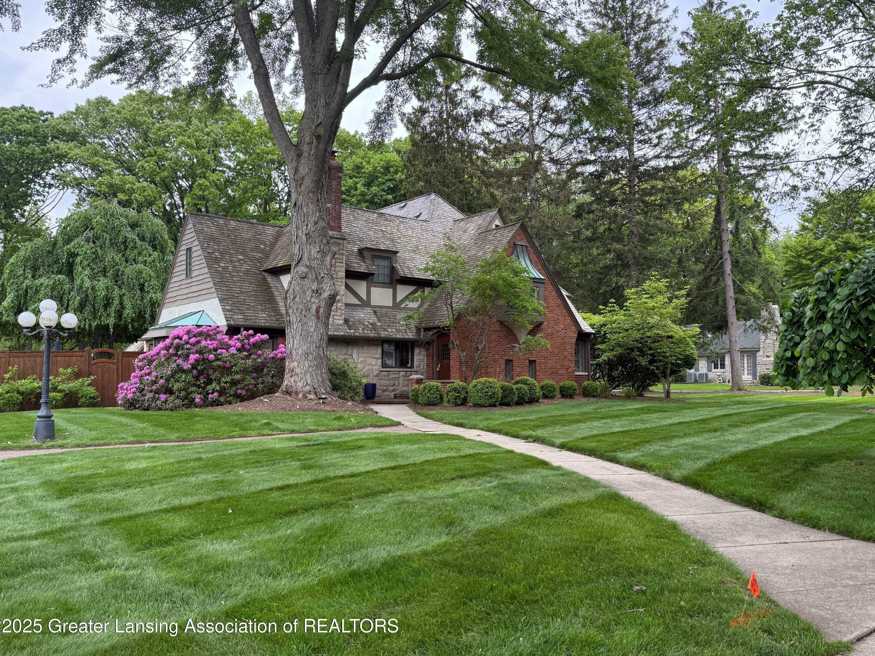 Property Photo: