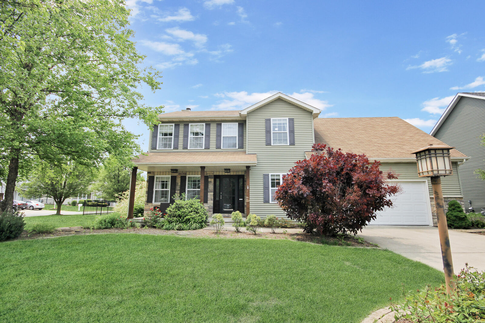 Property Photo: 2530 Bennington Avenue IN 46375