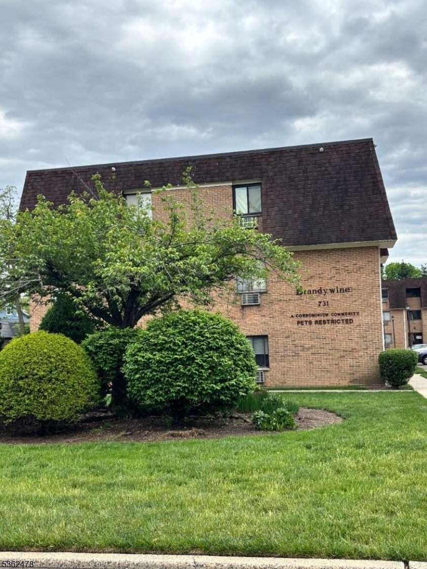 Property Photo: 731 Belleville Ave B11 NJ 07109