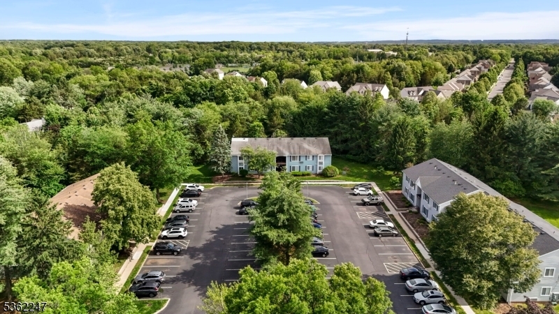 Property Photo: 9 Norwich Pl NJ 08873