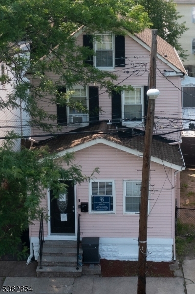 Property Photo: 341 S 18th St NJ 07103