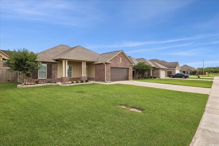 Property Photo:  4406 Sequoia  TX 77630 