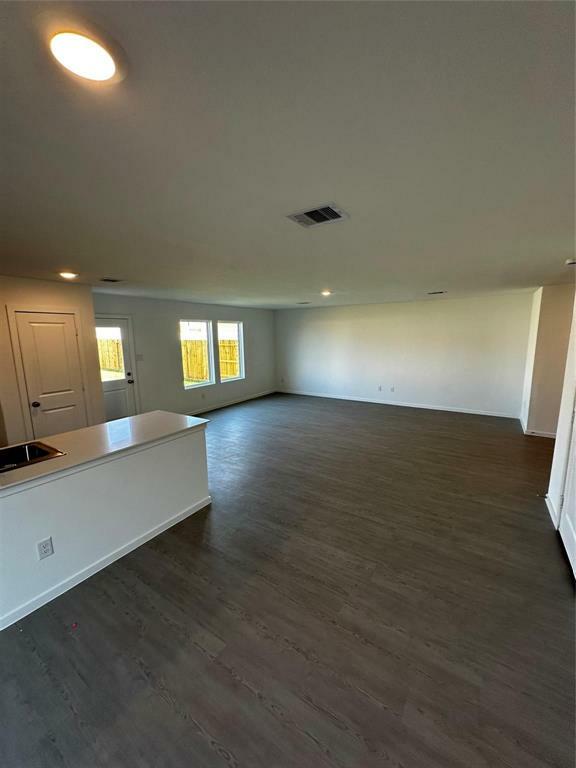 Property Photo: 1415 Cedar Plains Court TX 77301