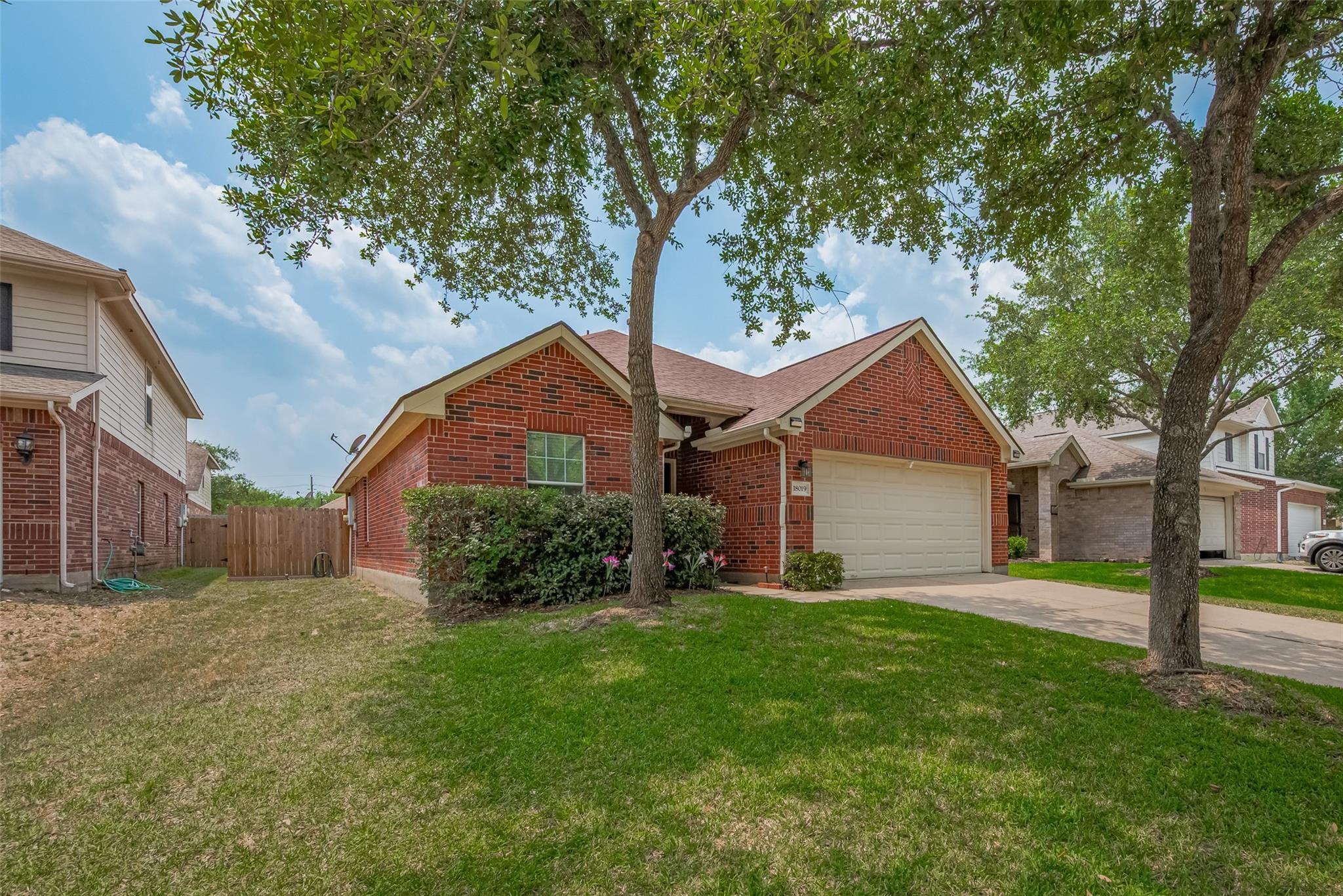 Property Photo: 18019 Iris Edge Way TX 77429