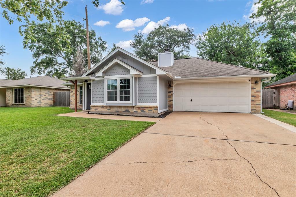 Property Photo: 9802 Pale Star Drive TX 77064