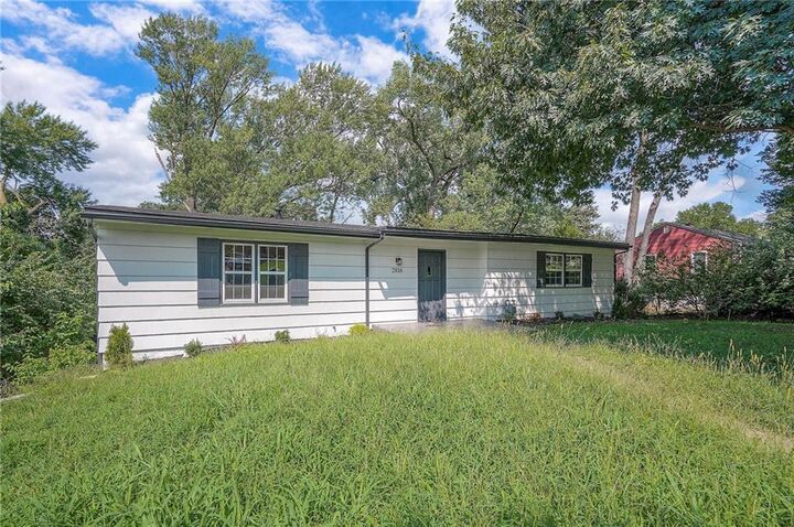 Property Photo:  2816 N 58th Street  KS 66104 
