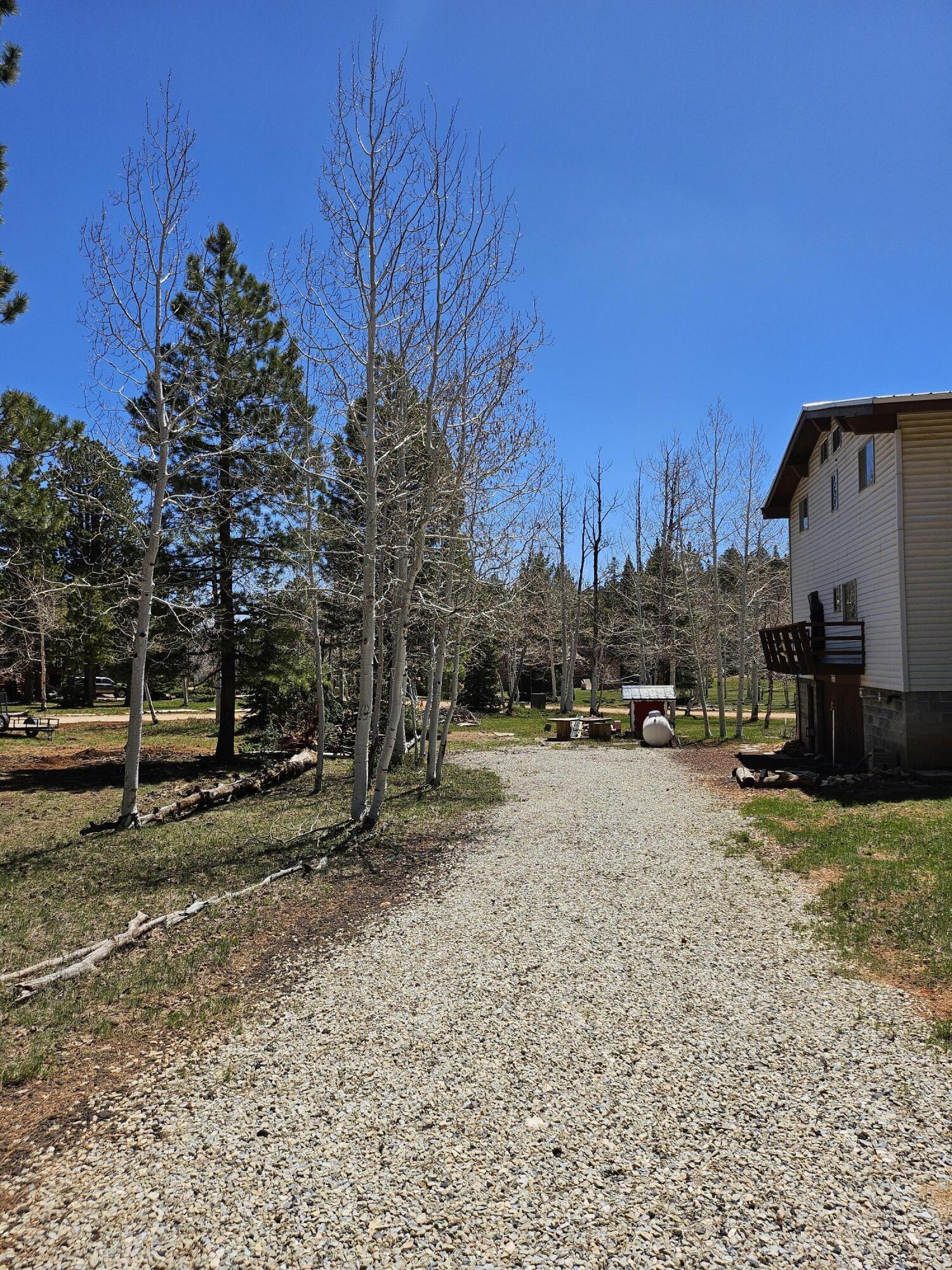 Property Photo: 1330 Strawberry Point Rd UT 84762
