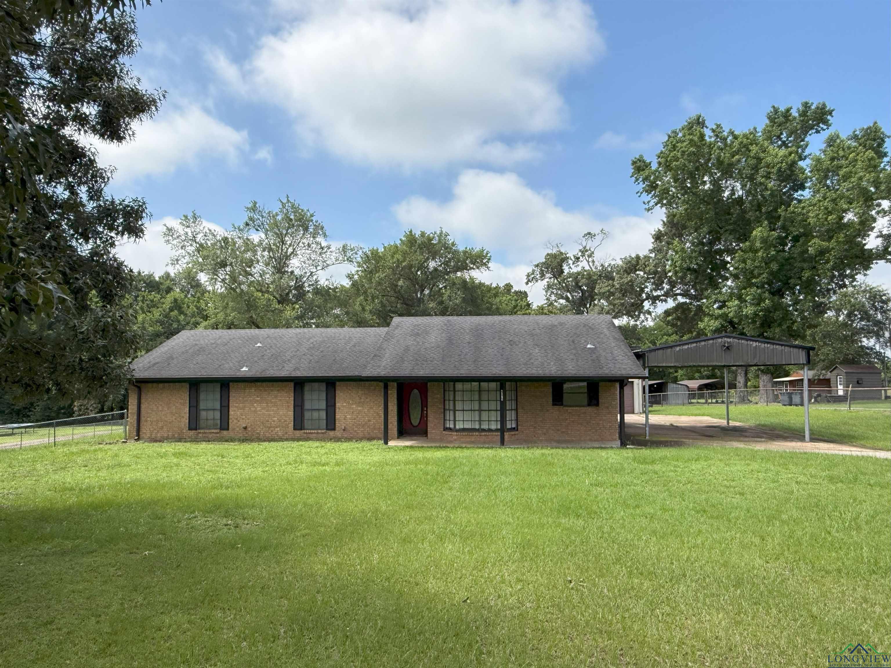 Property Photo: 6479 W Fm 1252 W TX 75647