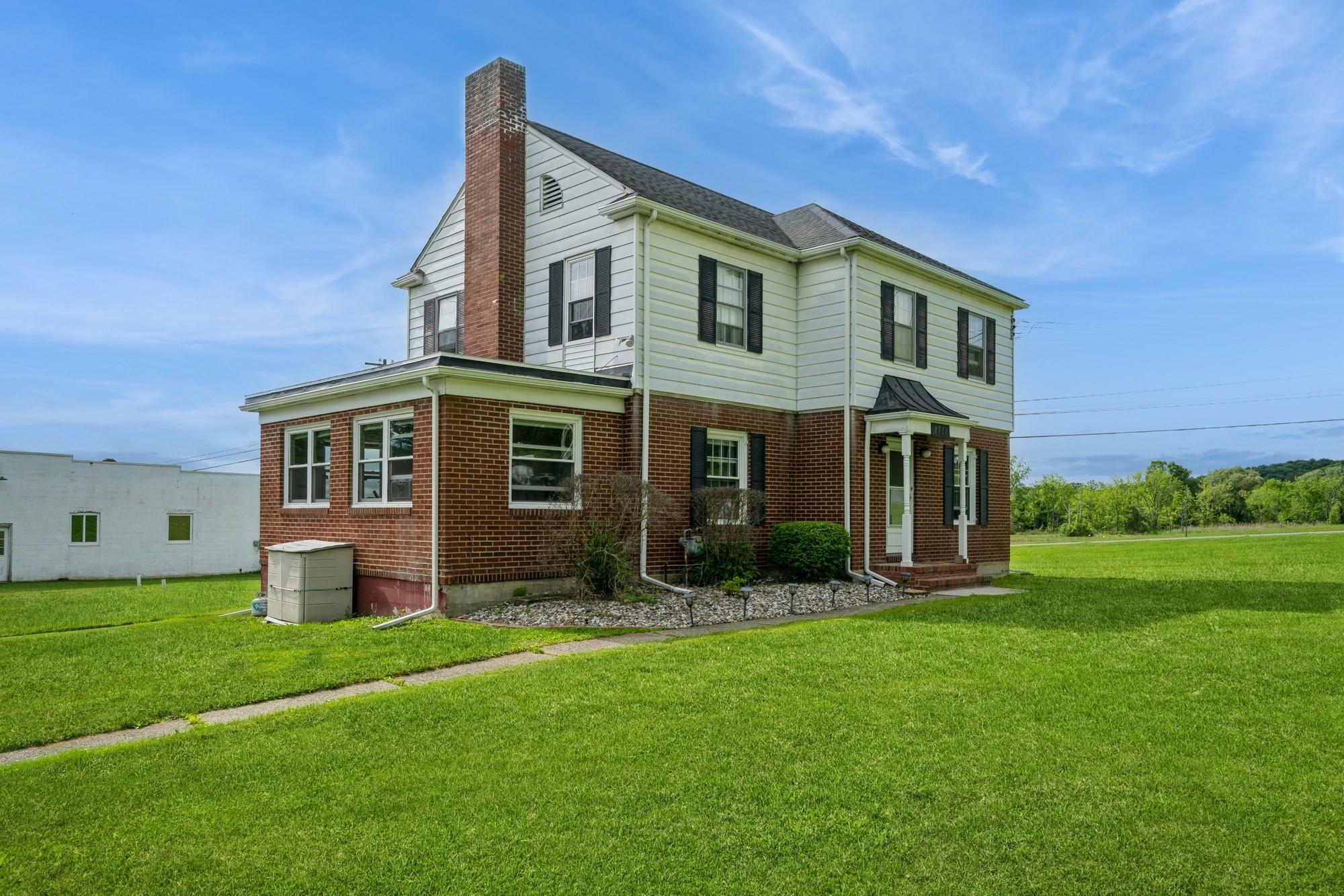 Property Photo: 1711 State Route 17A NY 10921