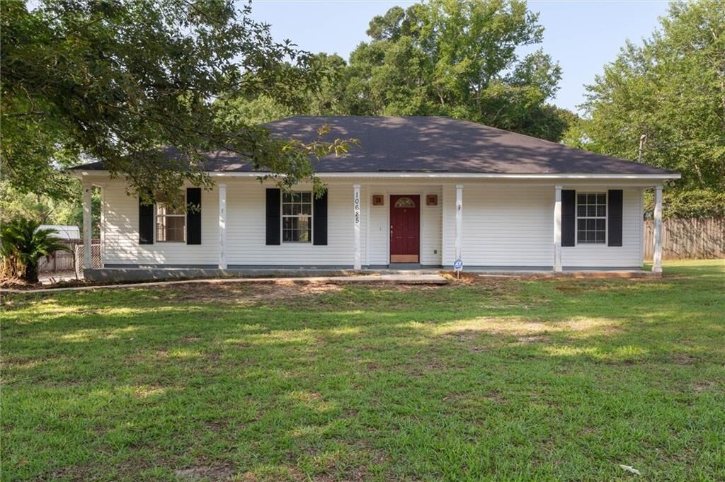 Property Photo: 10685 Lockwood Drive AL 36541