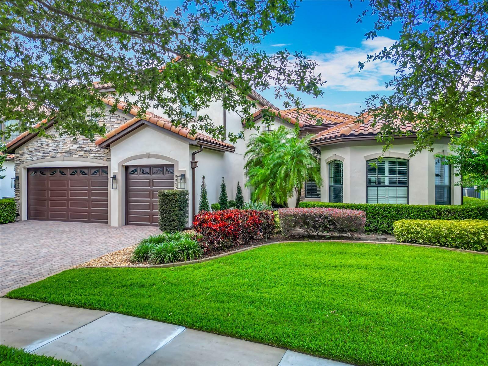 Property Photo:  9942 Hatton Circle  FL 32832 