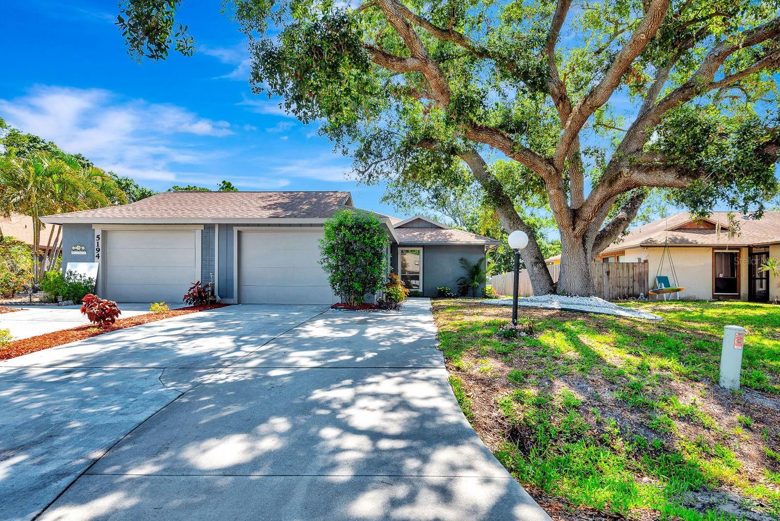 Property Photo: 5192 Cedar Hammock Lane FL 34232