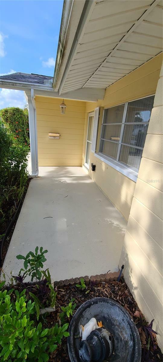 Property Photo: 9805 110th Lane FL 33772