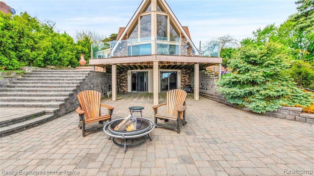 8648 Lakeshore Road  Burtchville MI 48059 1113 photo