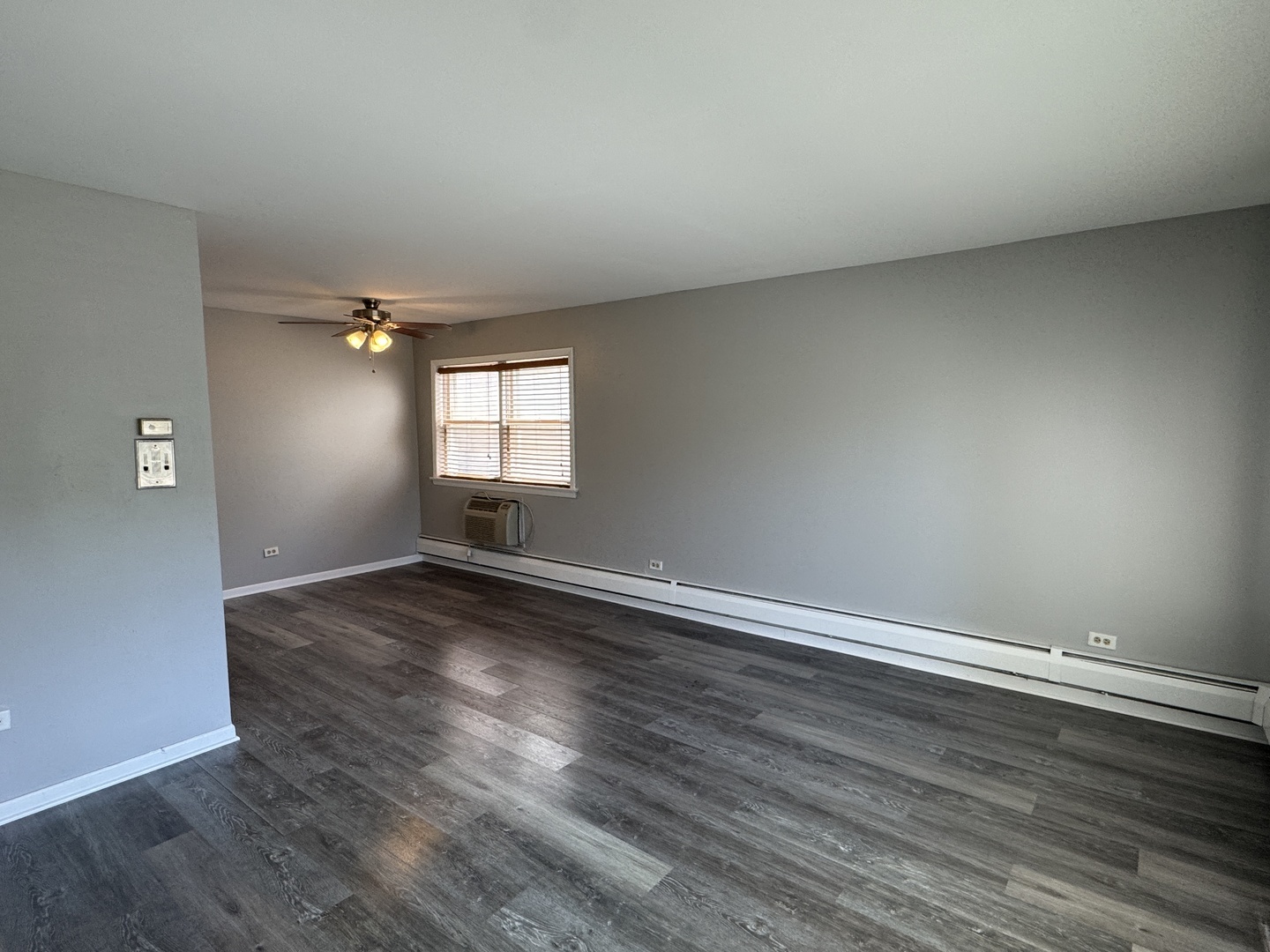 Property Photo: 10925 S Keating Avenue 1S IL 60453