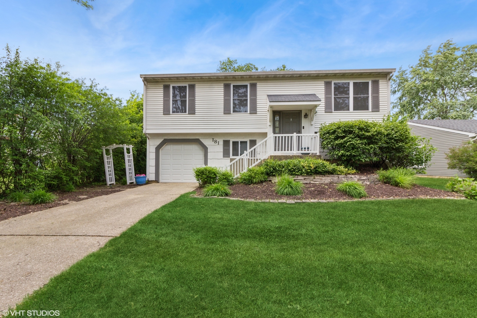 Property Photo: 181 Campbell Drive IL 60440