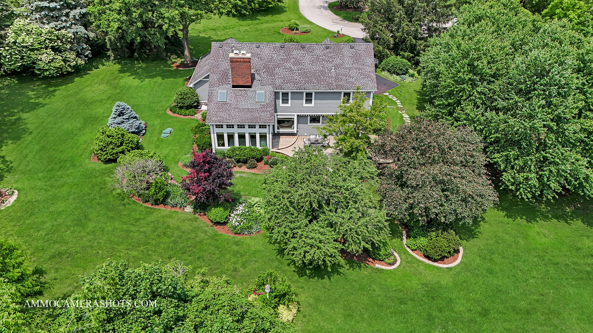 Property Photo: 39W831 Hoeweed Lane IL 60175