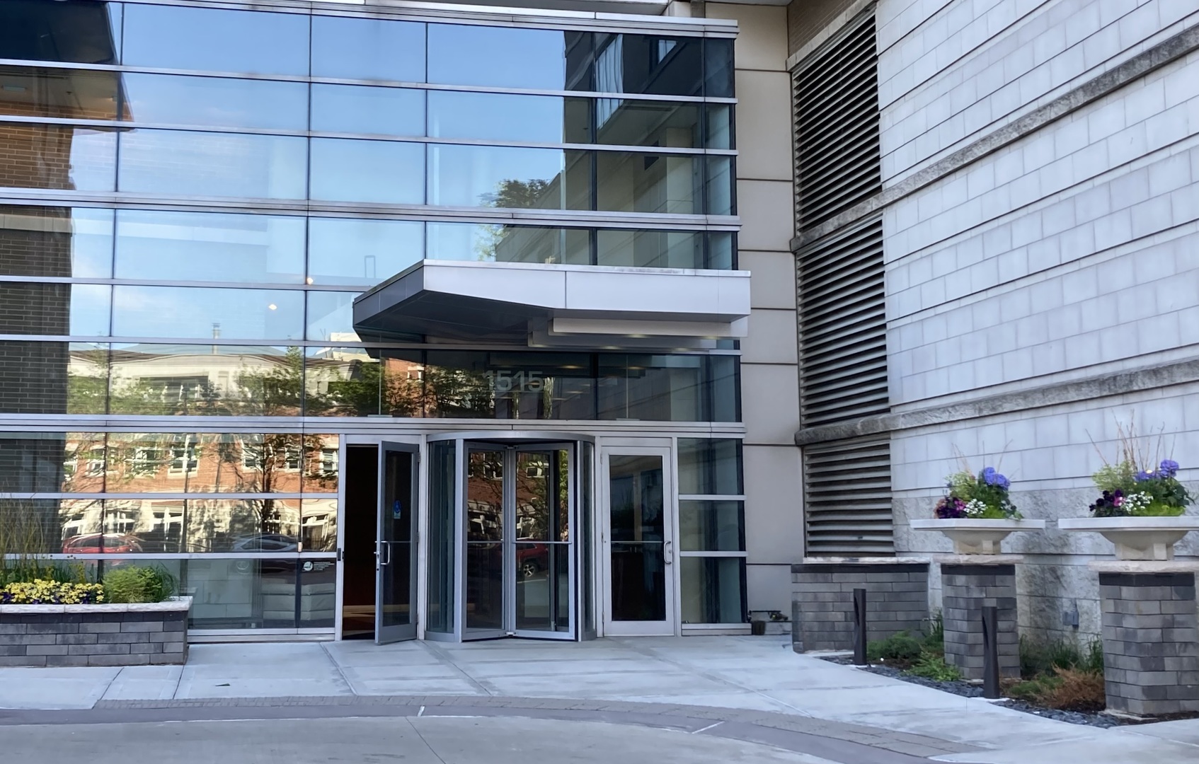 Property Photo: 1515 S Prairie Avenue 1016 IL 60605