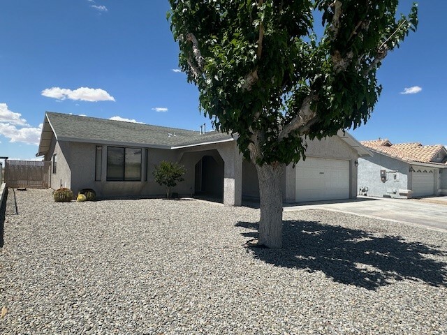 Property Photo: 27436 Silver Lakes CA 92342