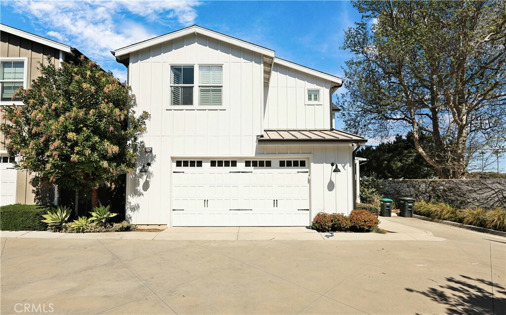 Property Photo: 2294 Pacific Avenue CA 92627