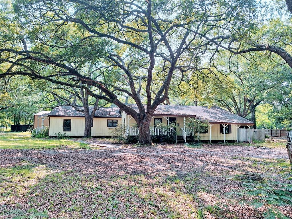 Property Photo: 62037 Wildflower Lane LA 70445
